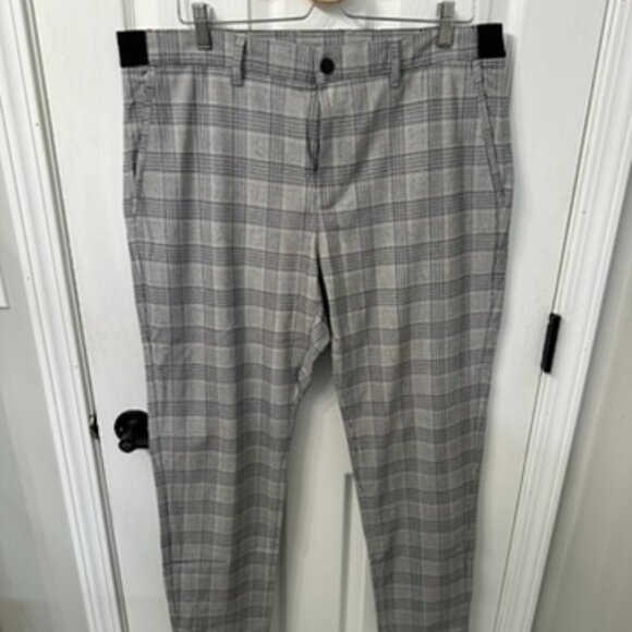 Zara Other - Men's Casual Plaid Dress Pants